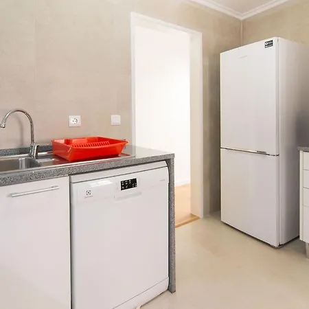 Gomes Freire Delight * Cascais